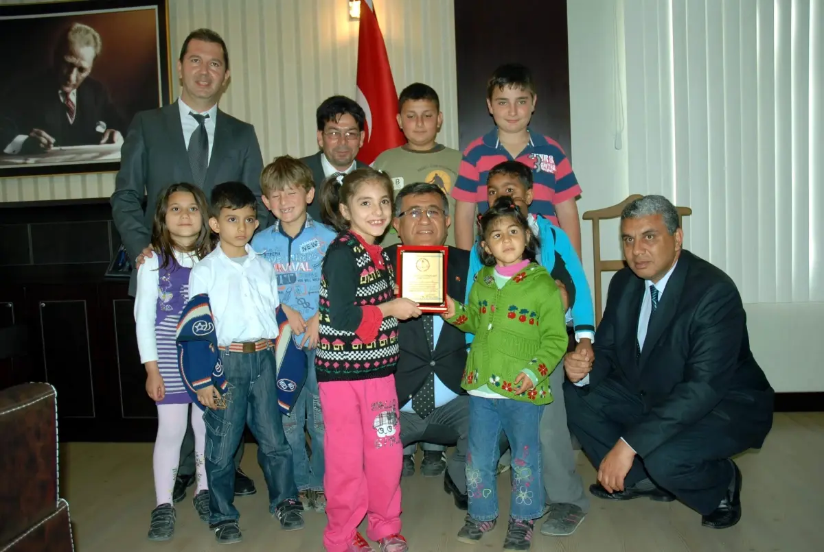 İşitme Engelli Öğrencilerden Bulgurlu\'ya Teşekkür