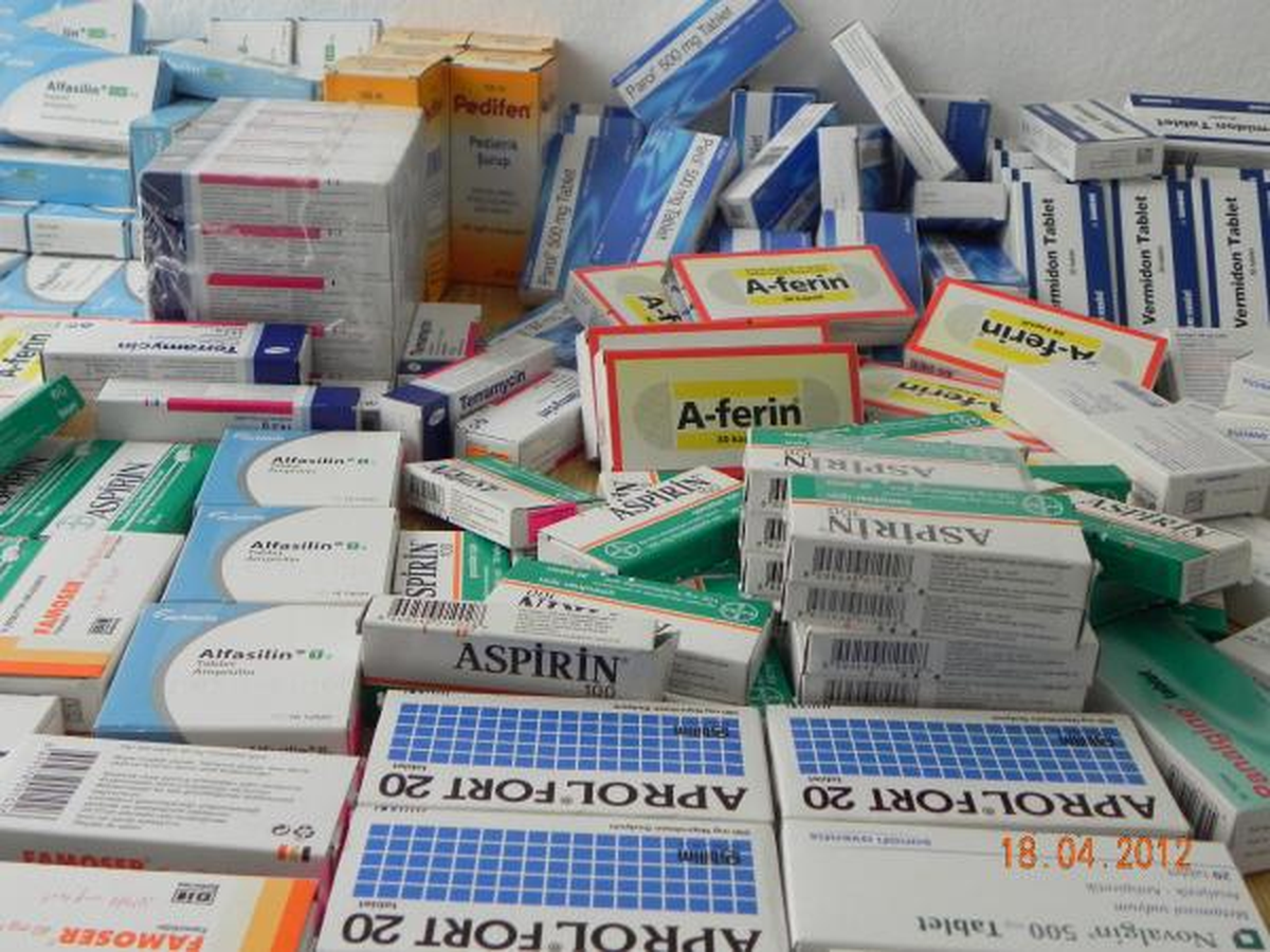 Karaman'da Markette Satılan 600 Kutu İlaca El Konuldu
