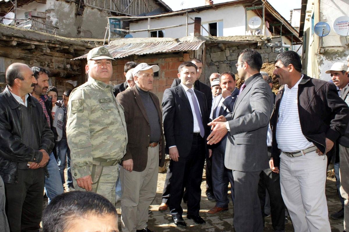 Kaymakam Erdoğan Sarıyar Köyü'nde İncelemelerde Bulundu