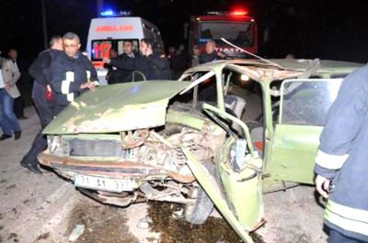 Kırıkkale\'de Trafik Kazası: 5 Yaralı