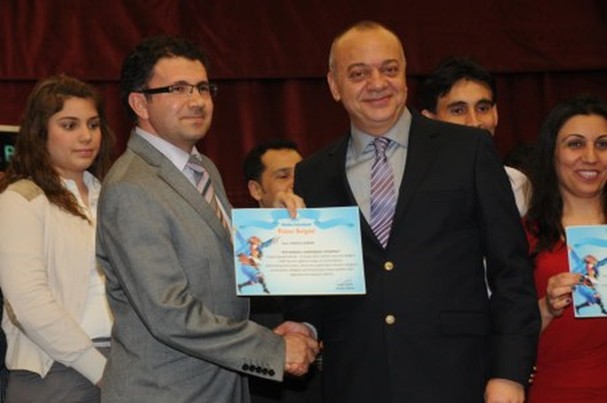 Manisalı Harmandalı Oynadı