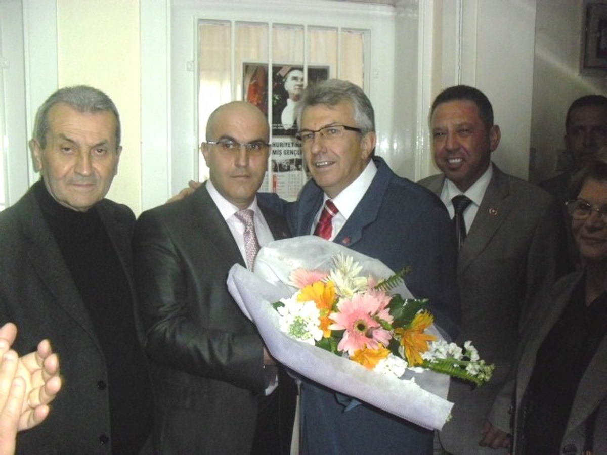 Ödemiş CHP\'de Eriş Koltuğuna Oturdu