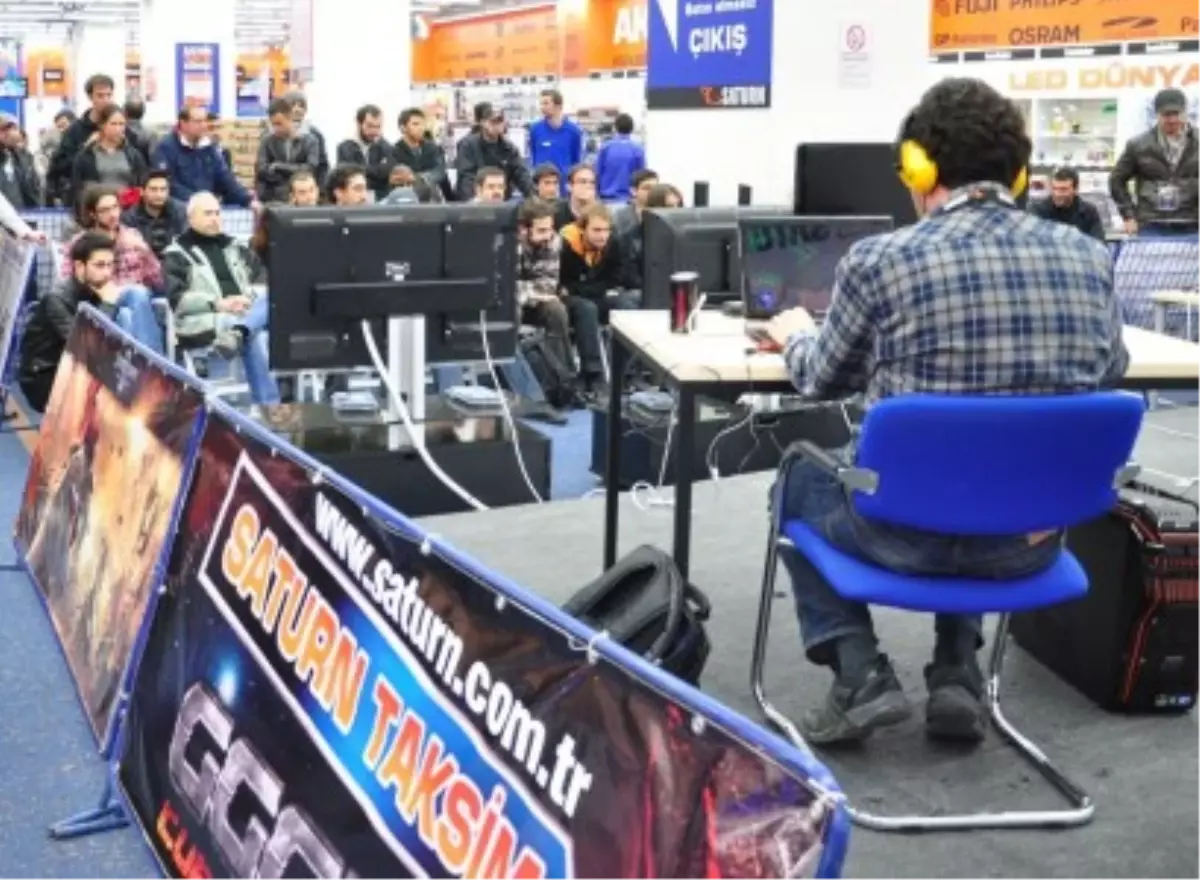 Saturn Taksim Starcarft GGcUp Turnuvası