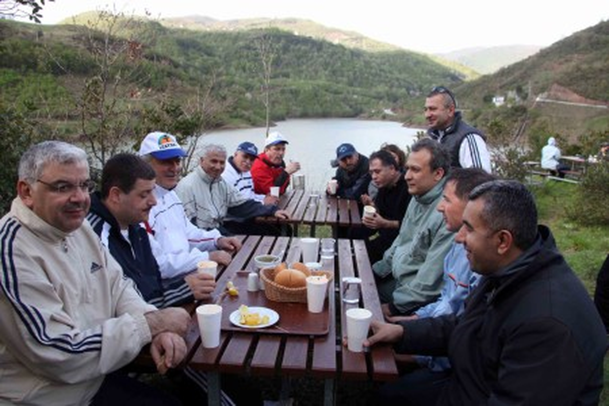 Sekapark'ta Laleler, Yuvacık'ta Açan Çiçekler