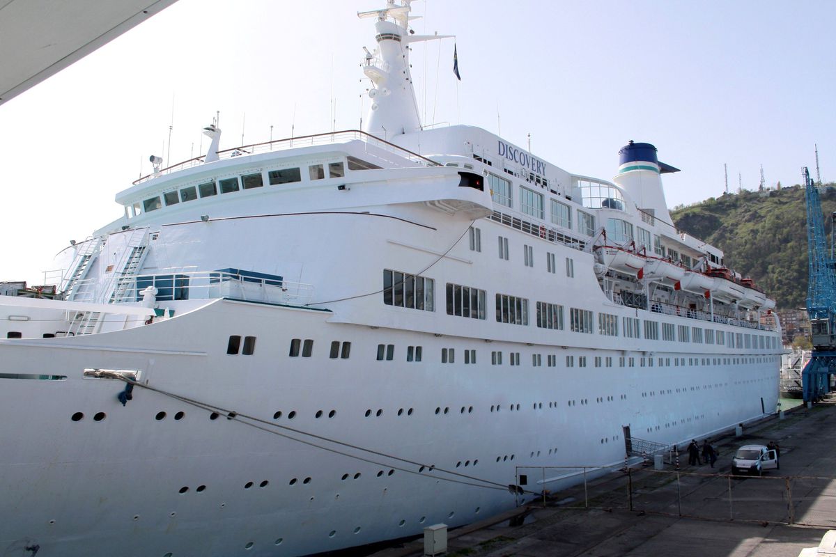 Sezonun İlk Turist Gemisi Trabzon\'da