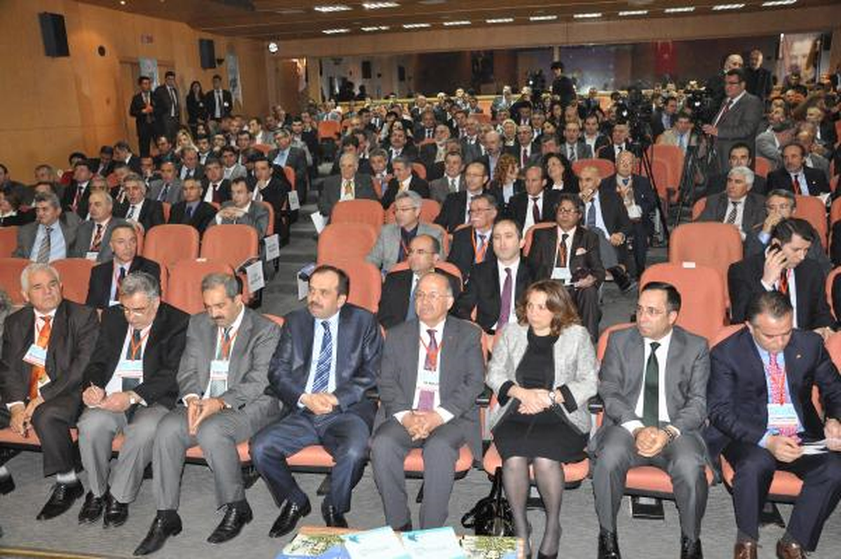 Sivas\'ta Maden Zirvesi Başladı