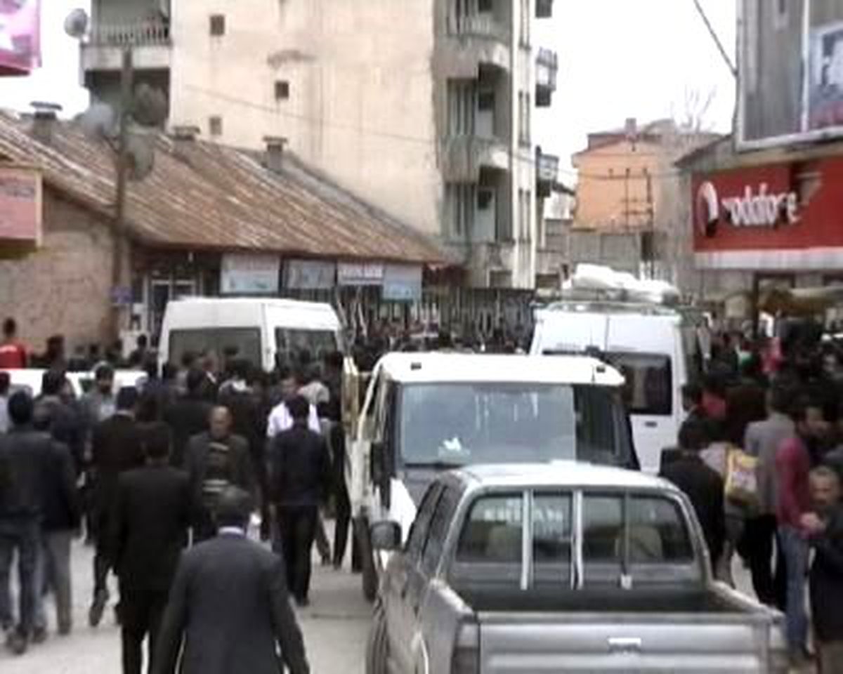 Siverek'te Kavga: 2 Yaralı, 18 Gözaltı