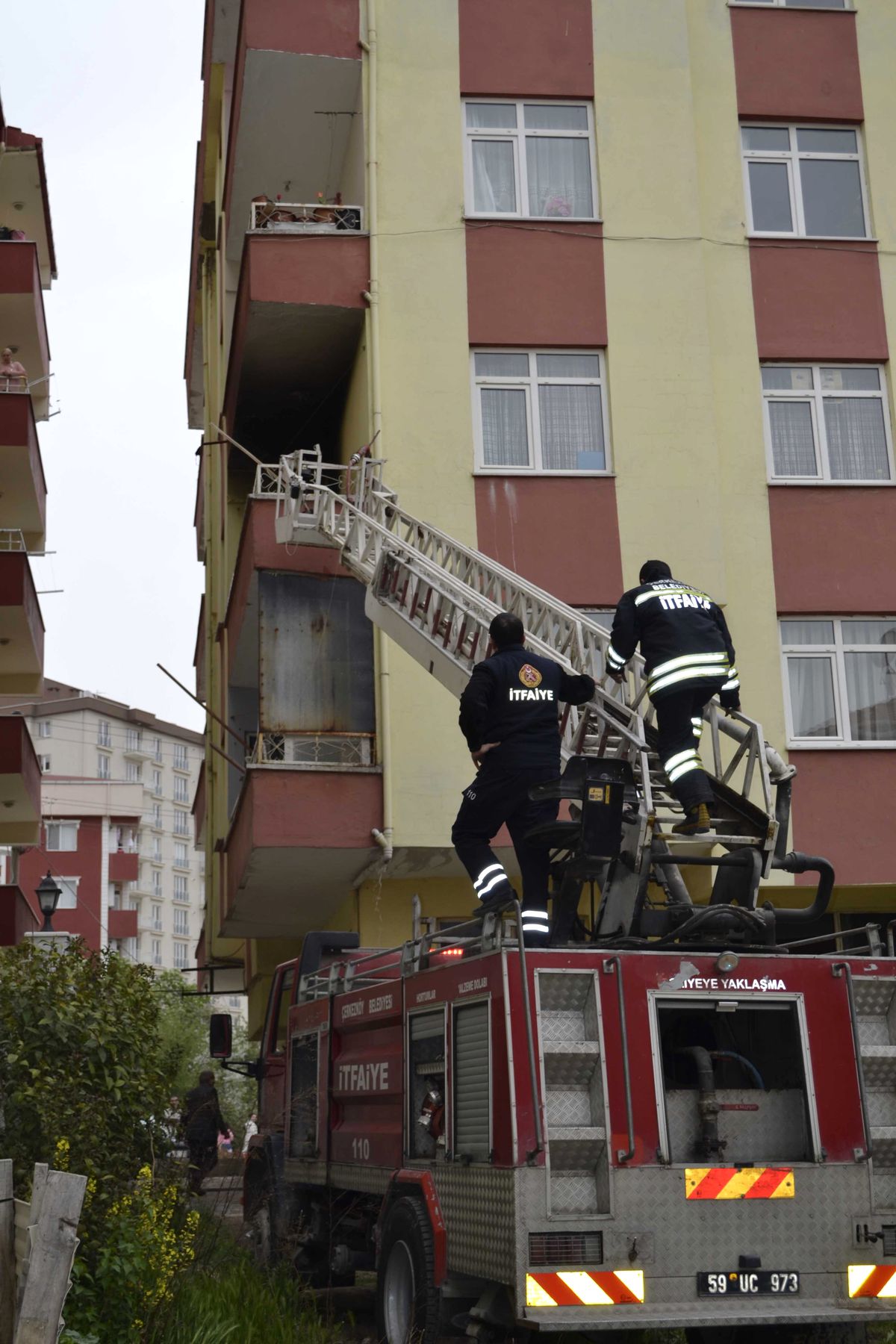 Şoförler Odası Binasında Korkutan Yangın