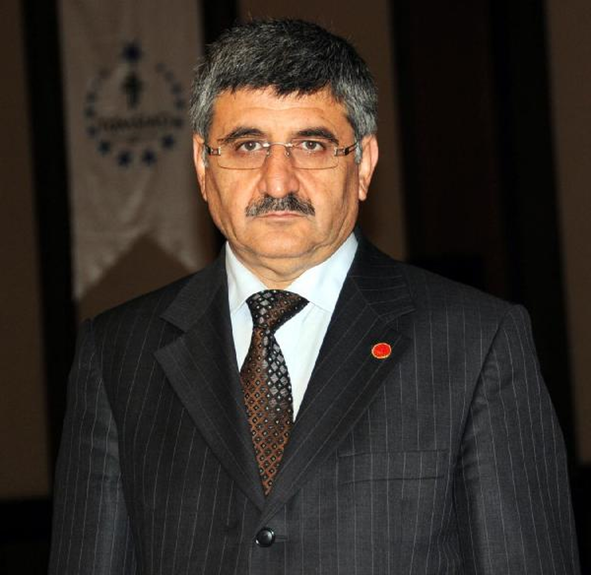 Tümsiad: Çek- Senet Kanunu, İşadamını \'Tefeci\' Yerine Koydu