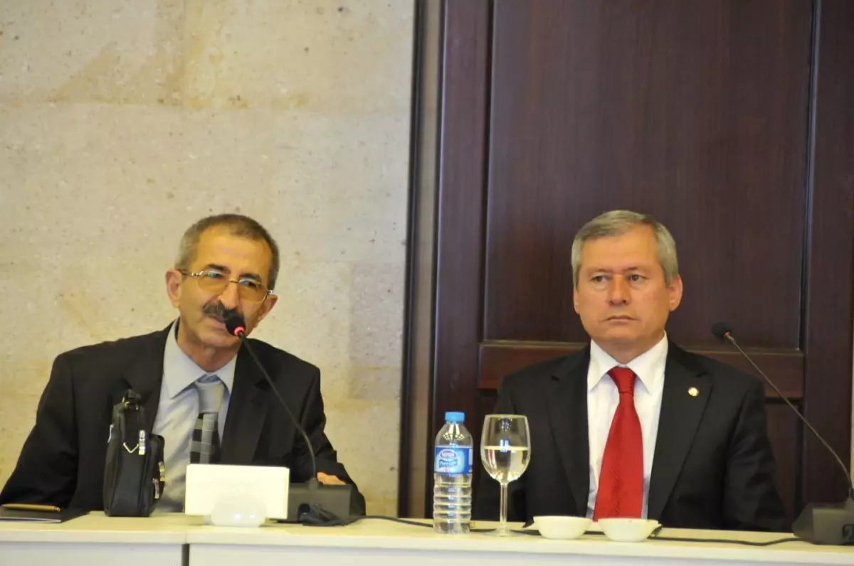 Turizm Sektörünün Üniversiteden Beklentileri Konulu Toplantıs