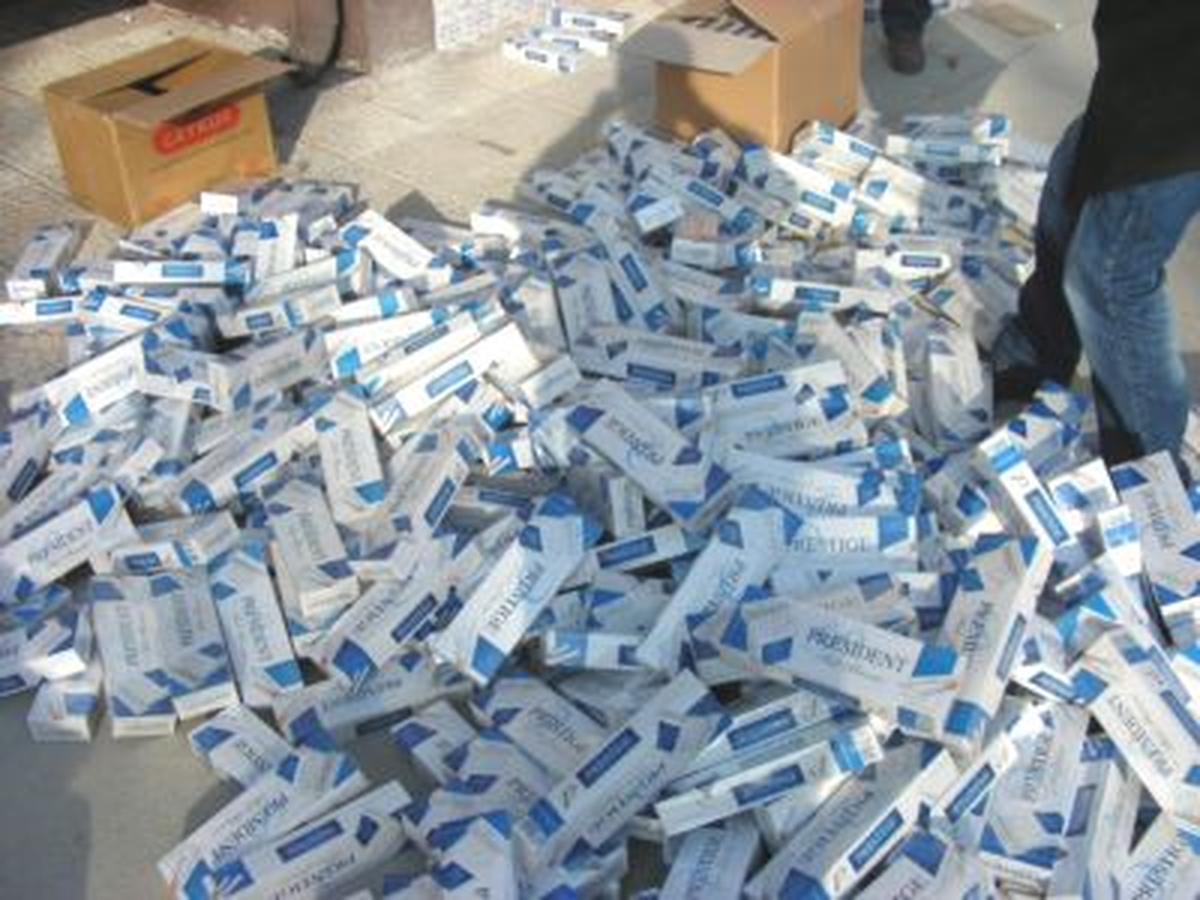Yolcu Otobüsünde 3 Bin Paket Kaçak Sigara Ele Geçirildi