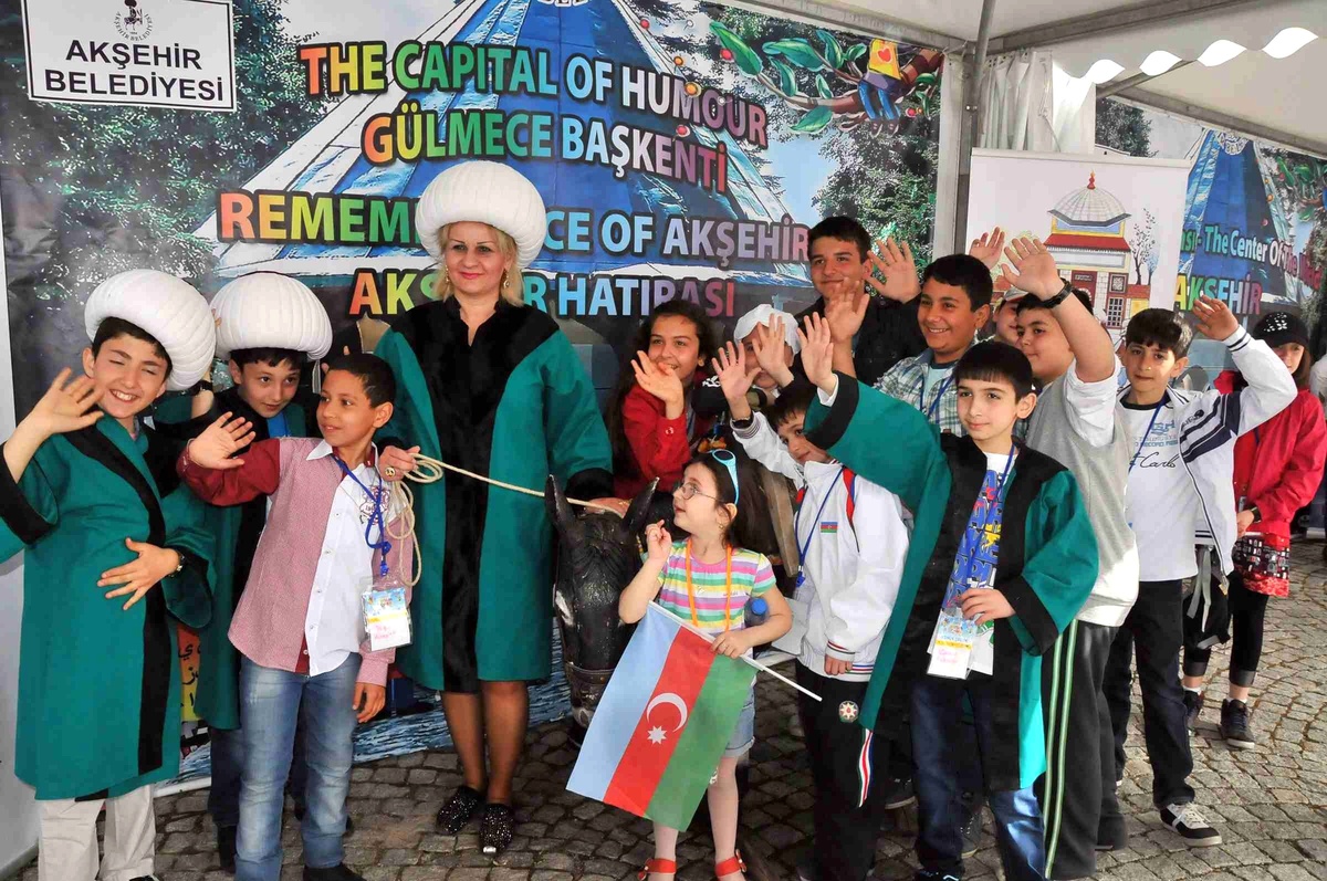 Azerbaycan Heyetinden Akşehir Standına Ziyaret