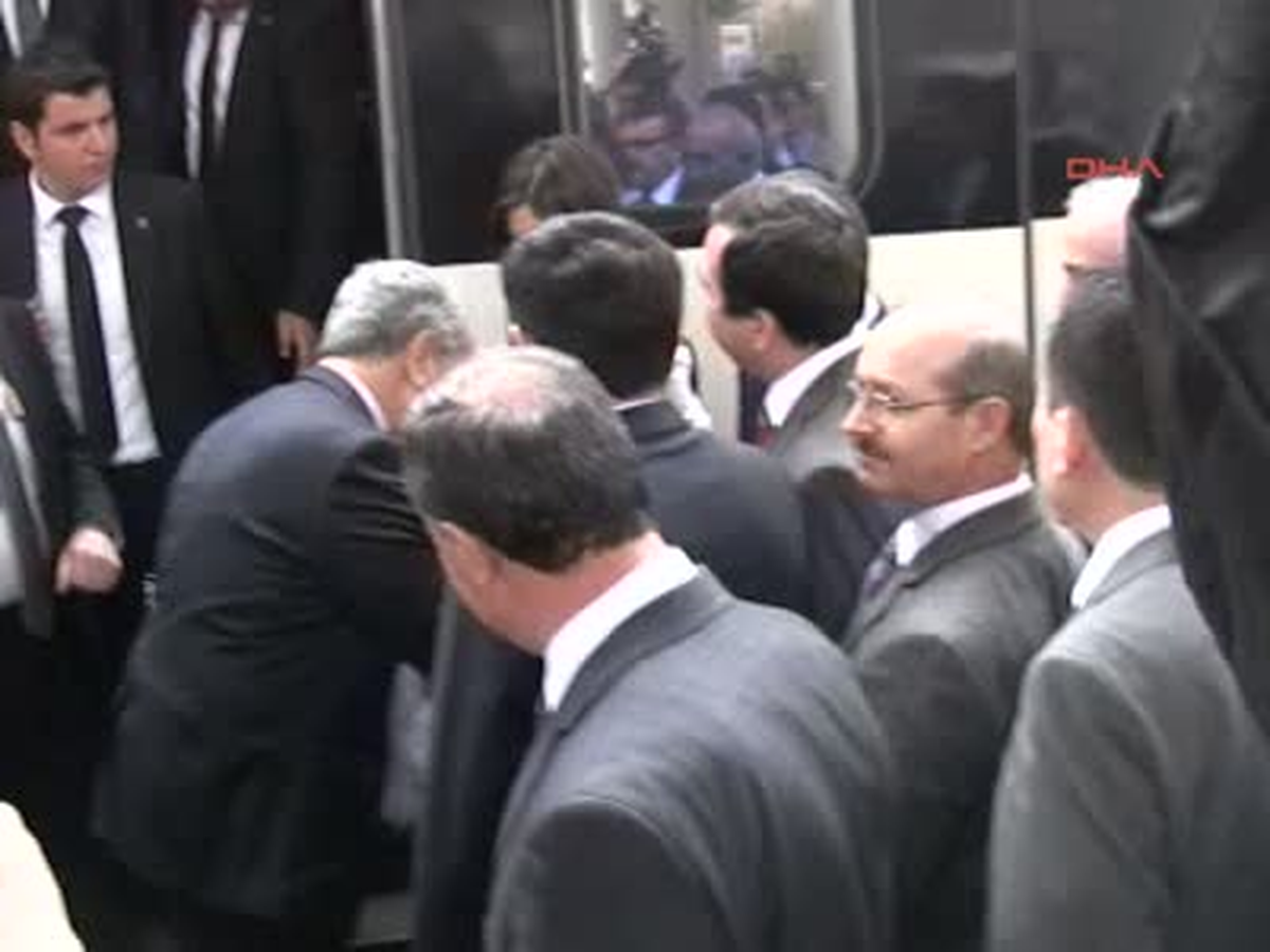 Başbakan Yardımcısı Bülent Arınç.'Medya Canavara Dönüşebiliyor' Devlet Bakanı ve Başbakan...