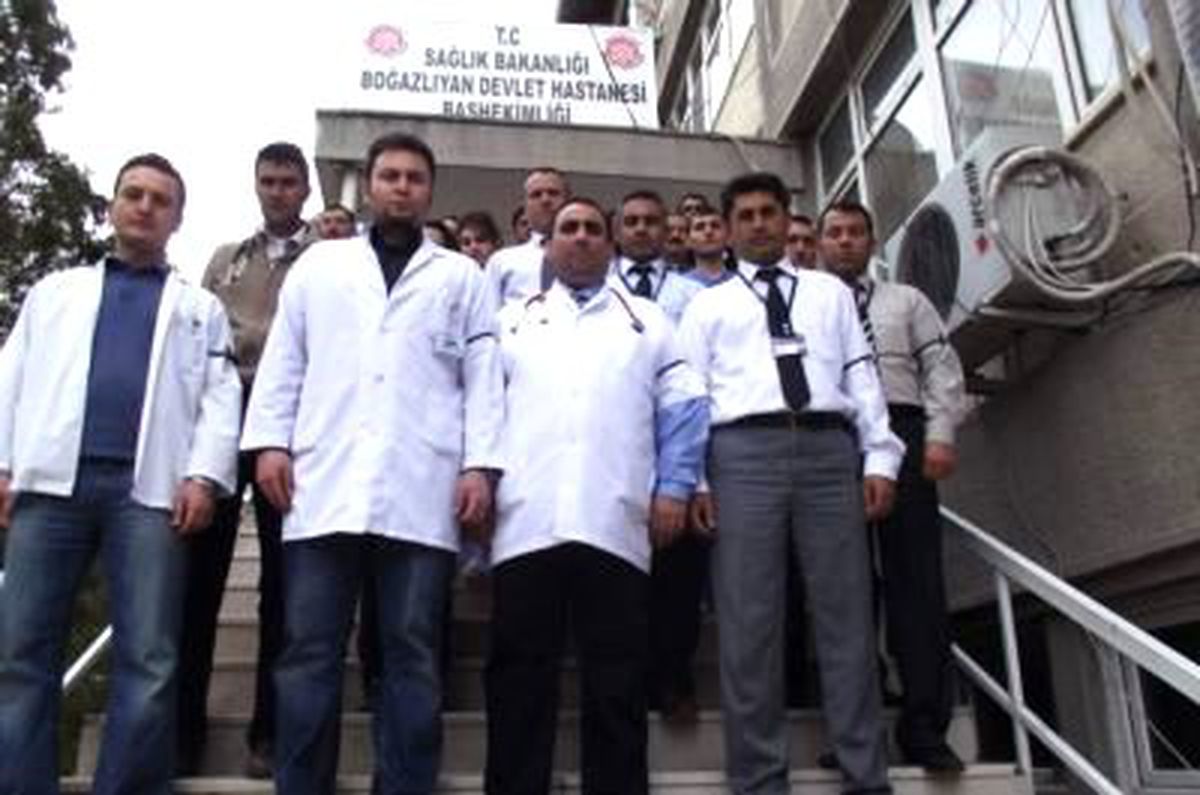 Boğazlıyan\'da Doktorlar Yarım Gün İş Bıraktı