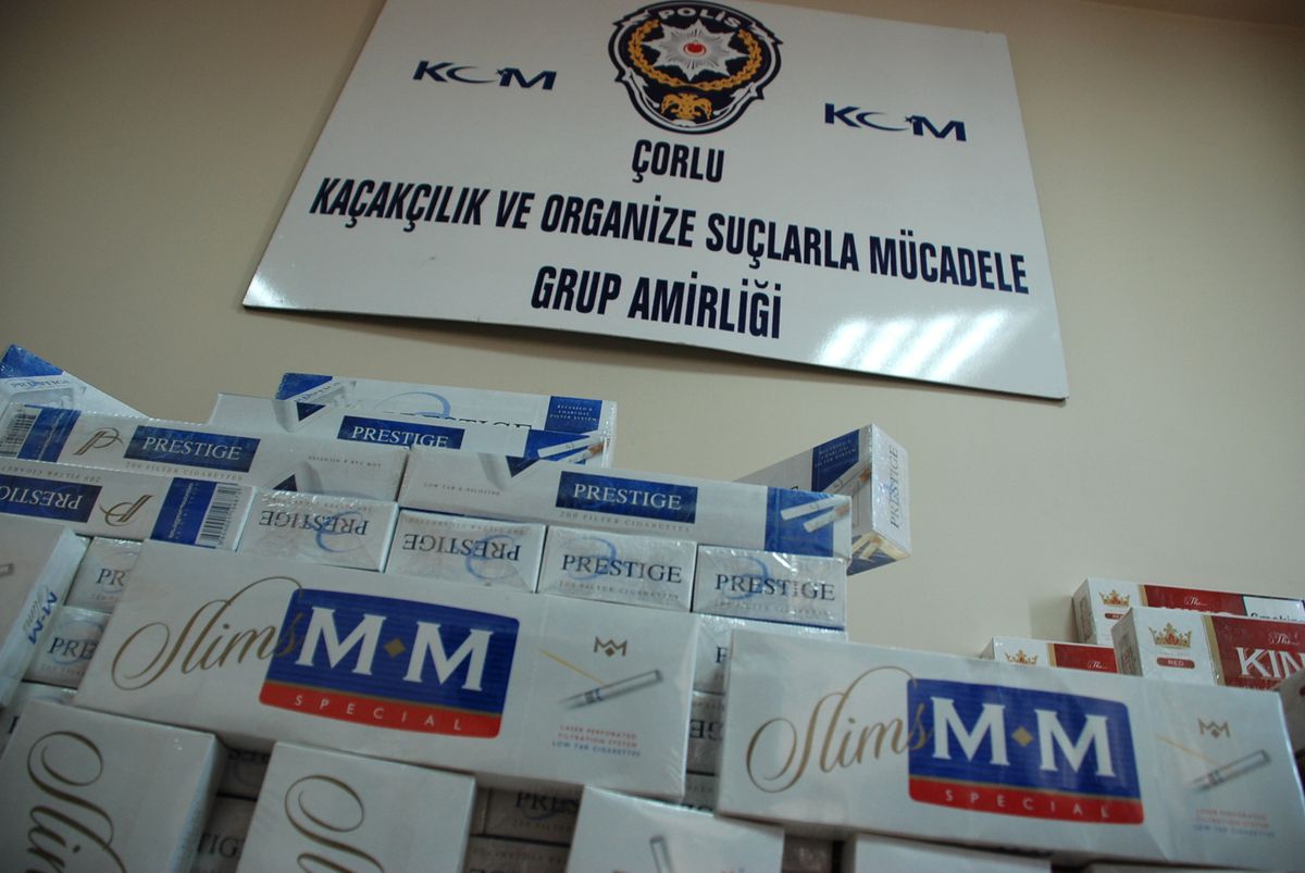 Çorlu\'da 4 Bin Paket Kaçak Sigara Ele Geçirildi