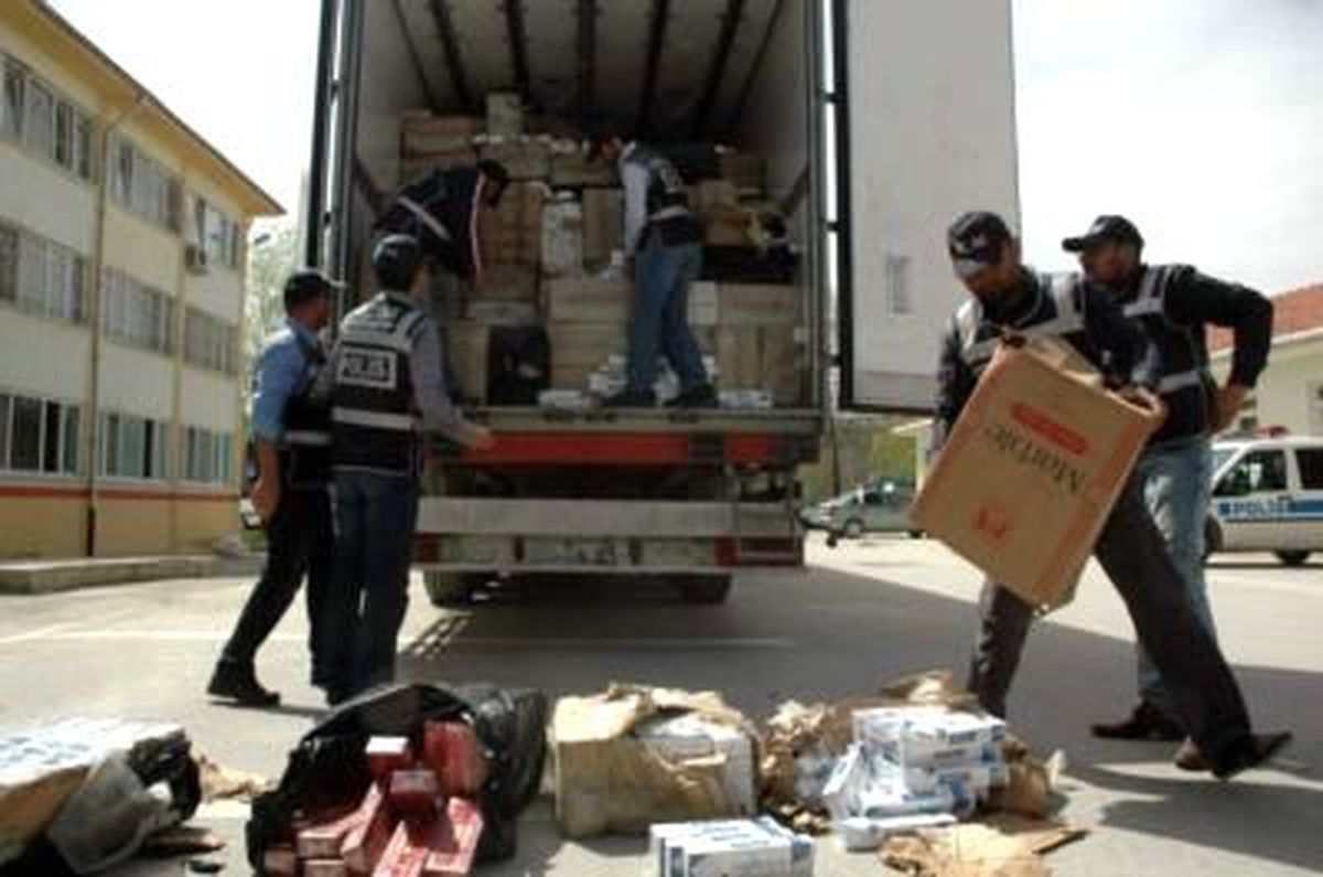 Düzce\'de 45 Bin Paket Kaçak Sigara Ele Geçirildi
