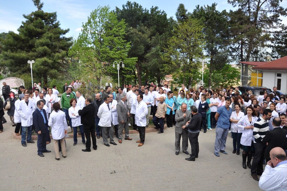 Fatsa Devlet Hastanesi Doktorları İş Bıraktı