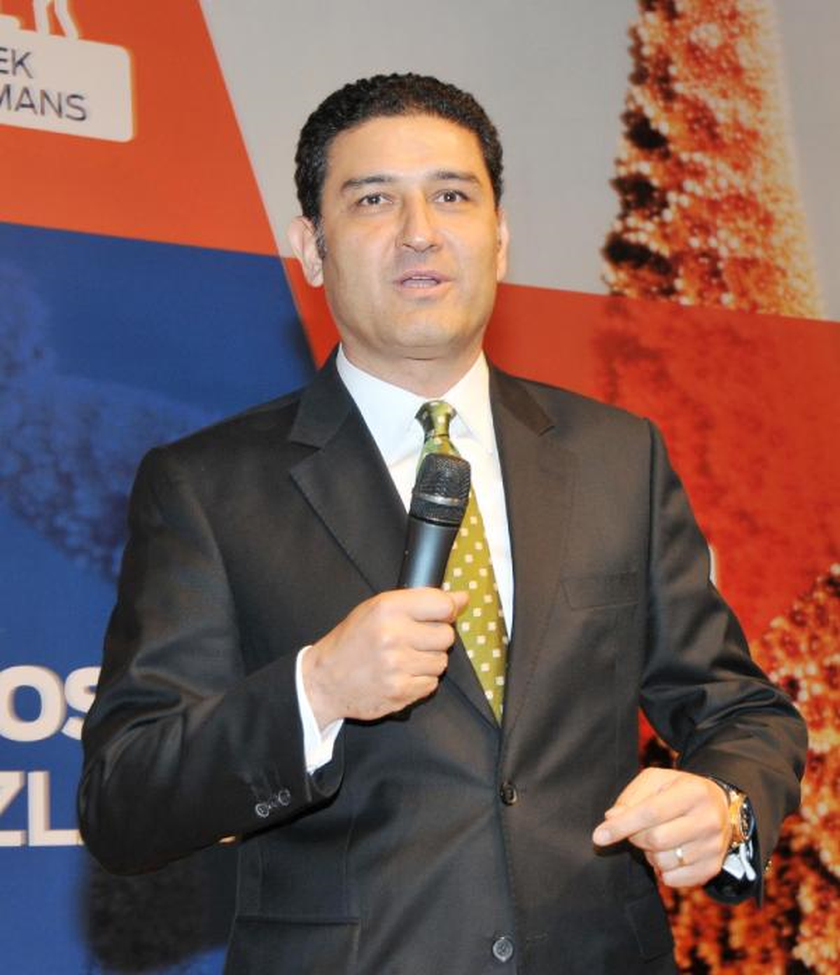 Ford Otosan'dan Başarılı Çalışanlara, Aileleriyle Bir Hafta Tatil