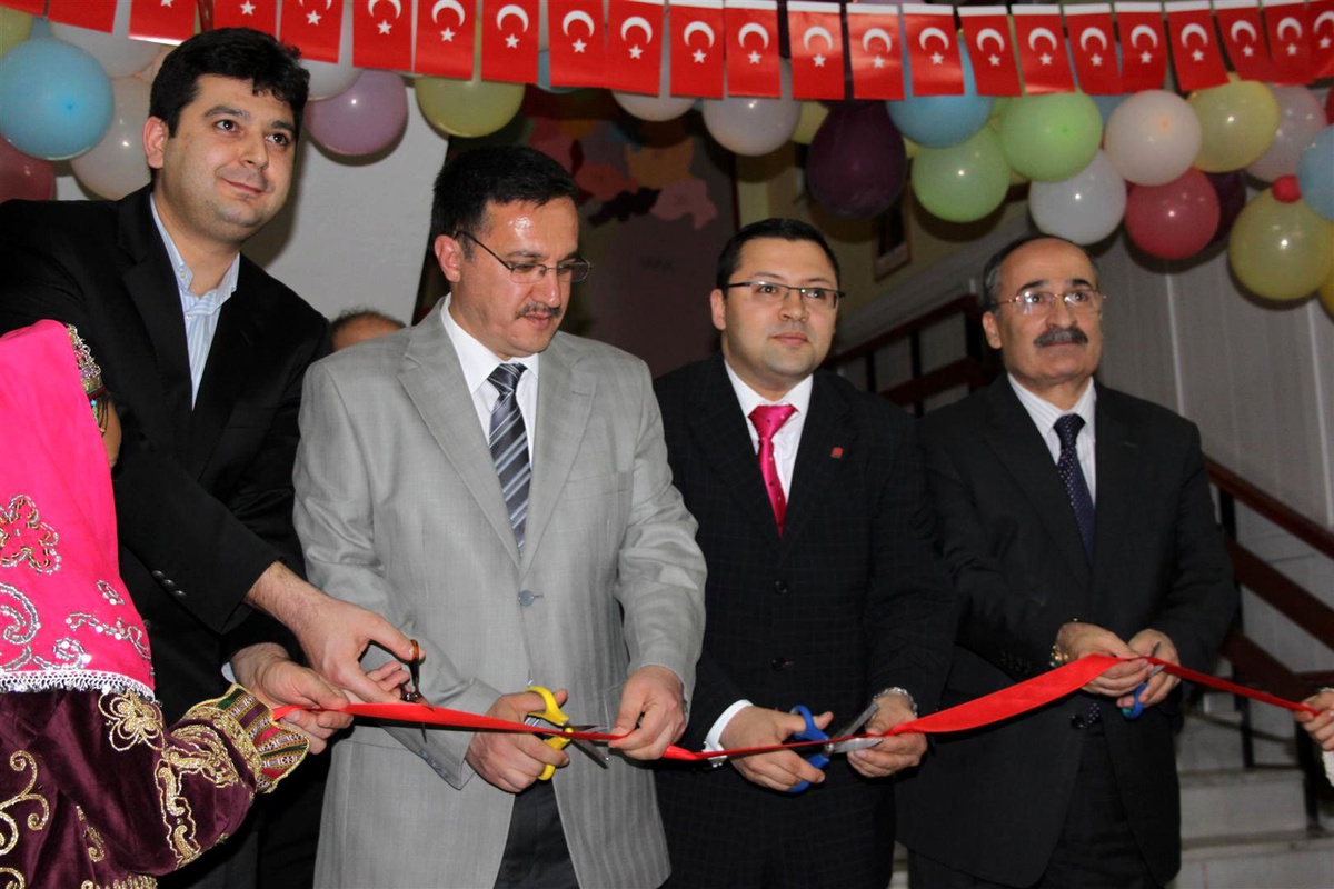 Gül İlköğretim Okulunda "Bilim ve Teknoloji Sokağı" Projesi
