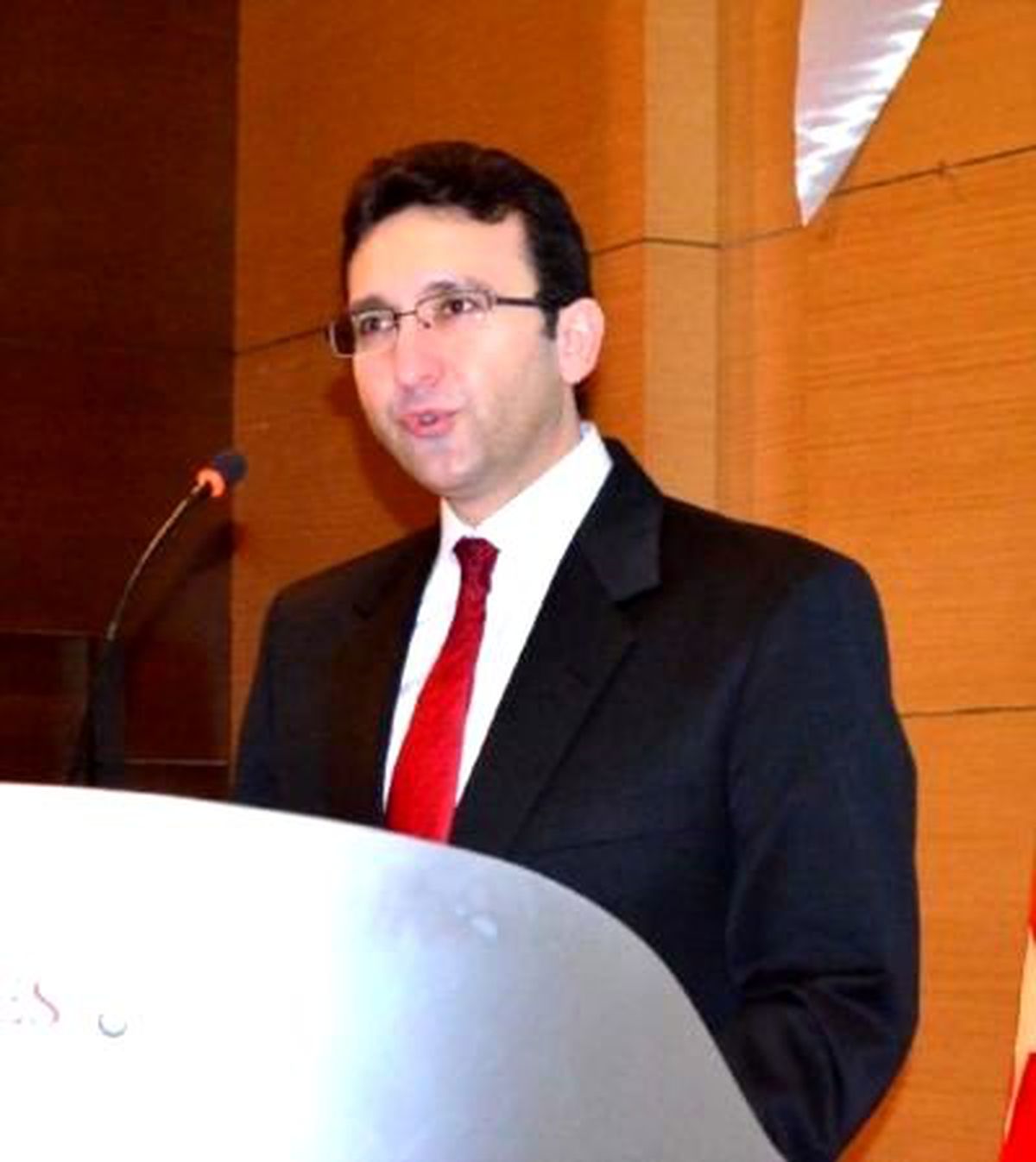 İMKB Başkanı İzmirliler'i İkna Edemedi (2)