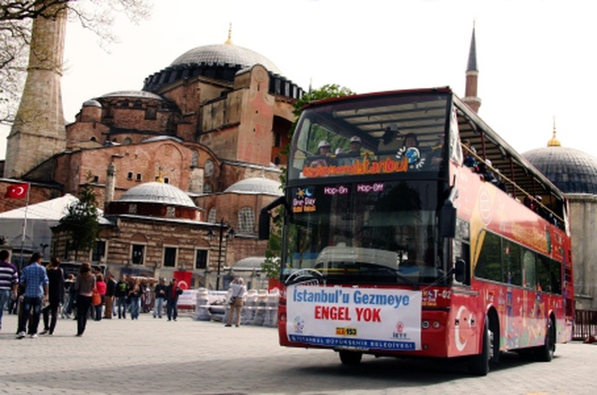 İstanbul\'u Gezmeye Engel Yok
