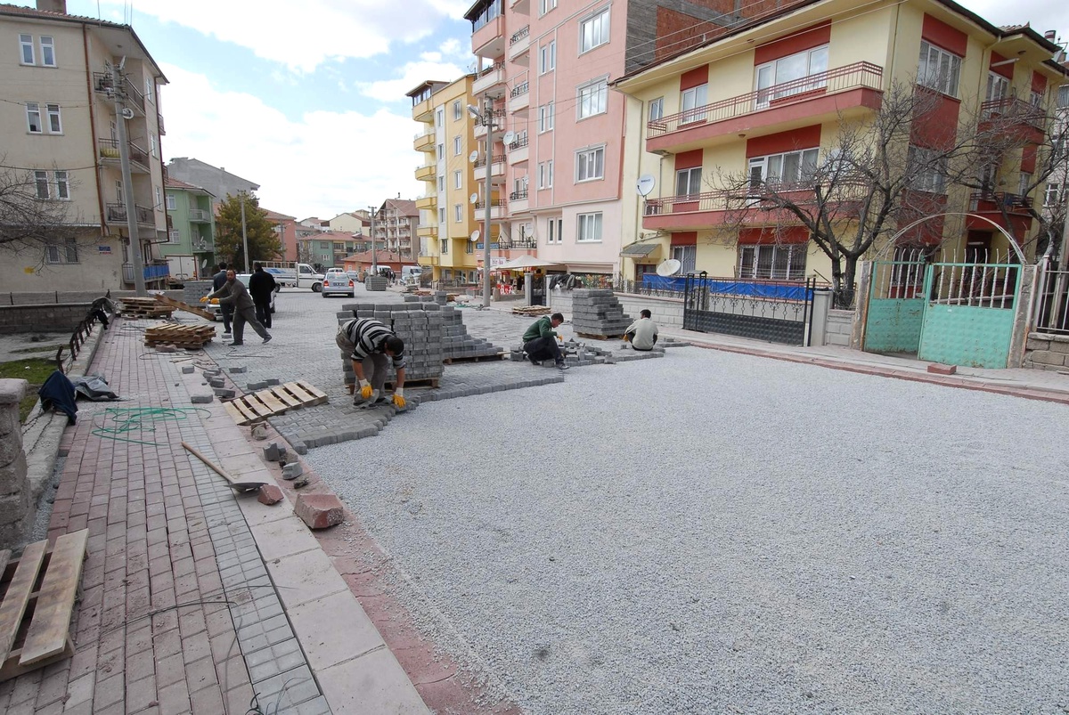 Kırşehir Belediyesi Bölgesel Çalışmalarına Devam Ediyor