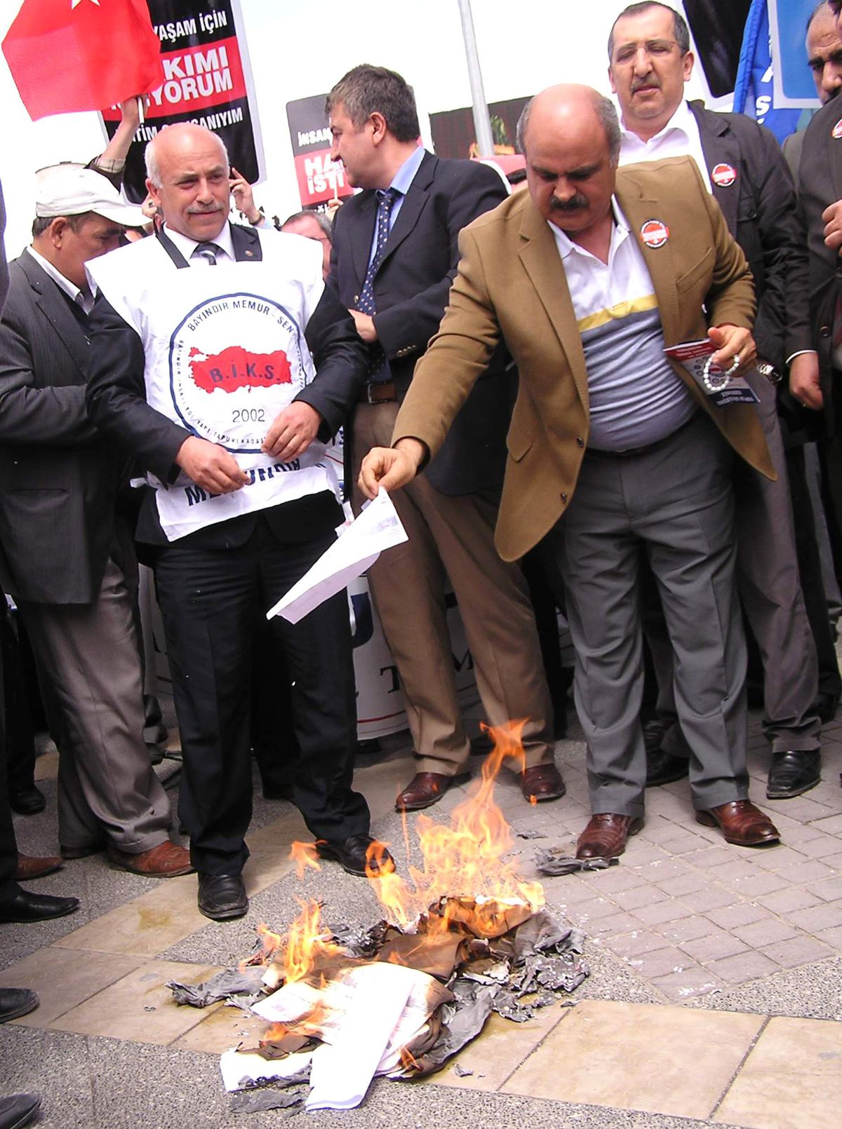 Memur-Sen Malatya\'da Bordro Yaktı