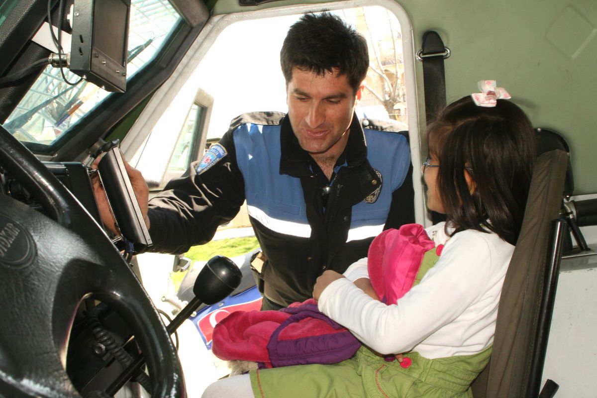 Minik Depremzedelerin Mutlu Günü