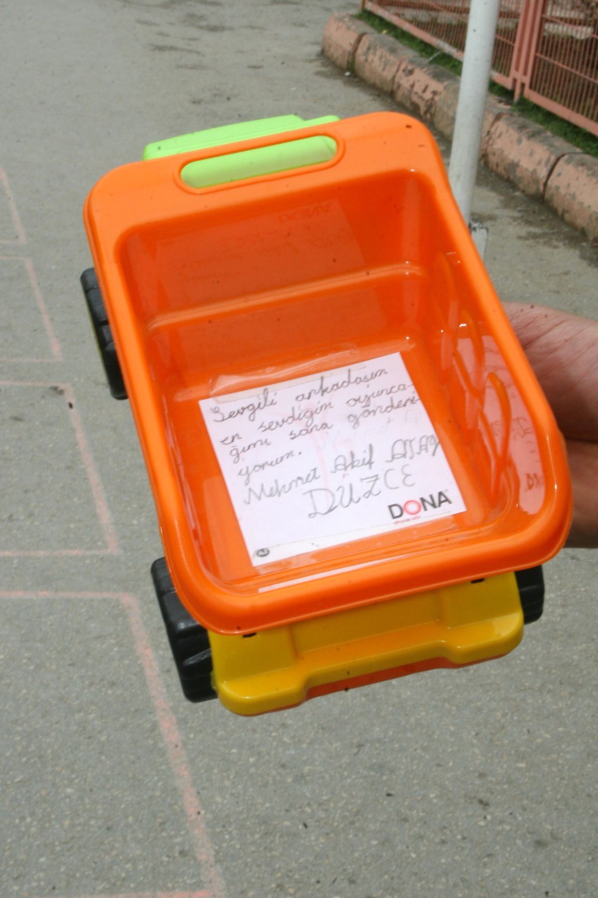 Oyuncaklar Van\'a