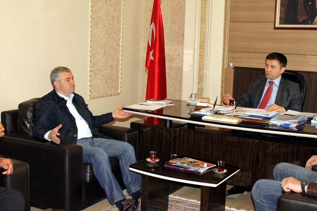Rıza Çalımbay Memleketinde