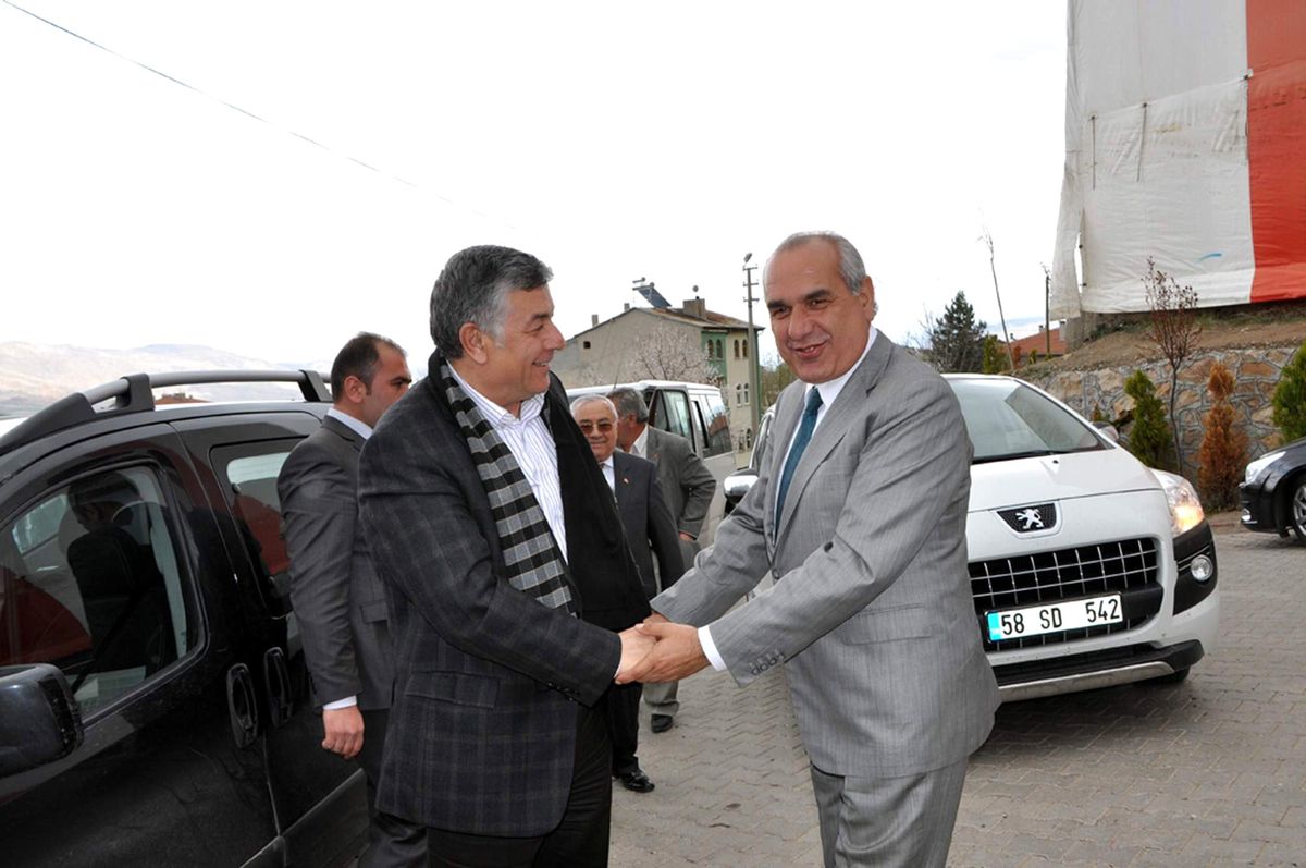 Sarıyer Belediye Başkanı Suşehri'nde