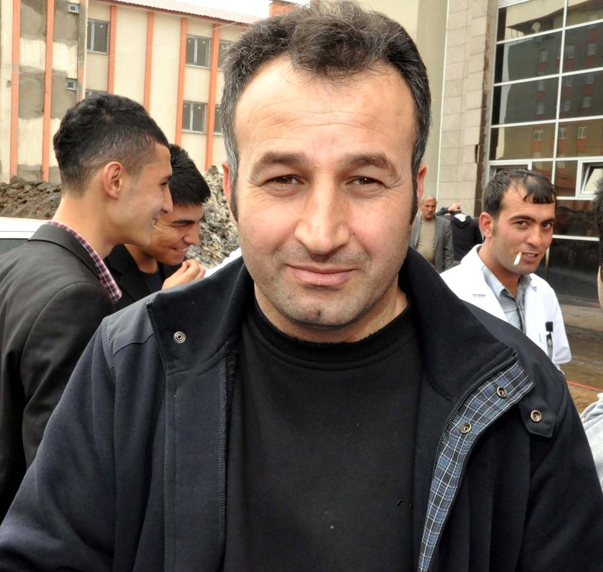 Ses Bitlis Şubesi\'nden Öldürülen Doktor İçin Basın Açıklaması