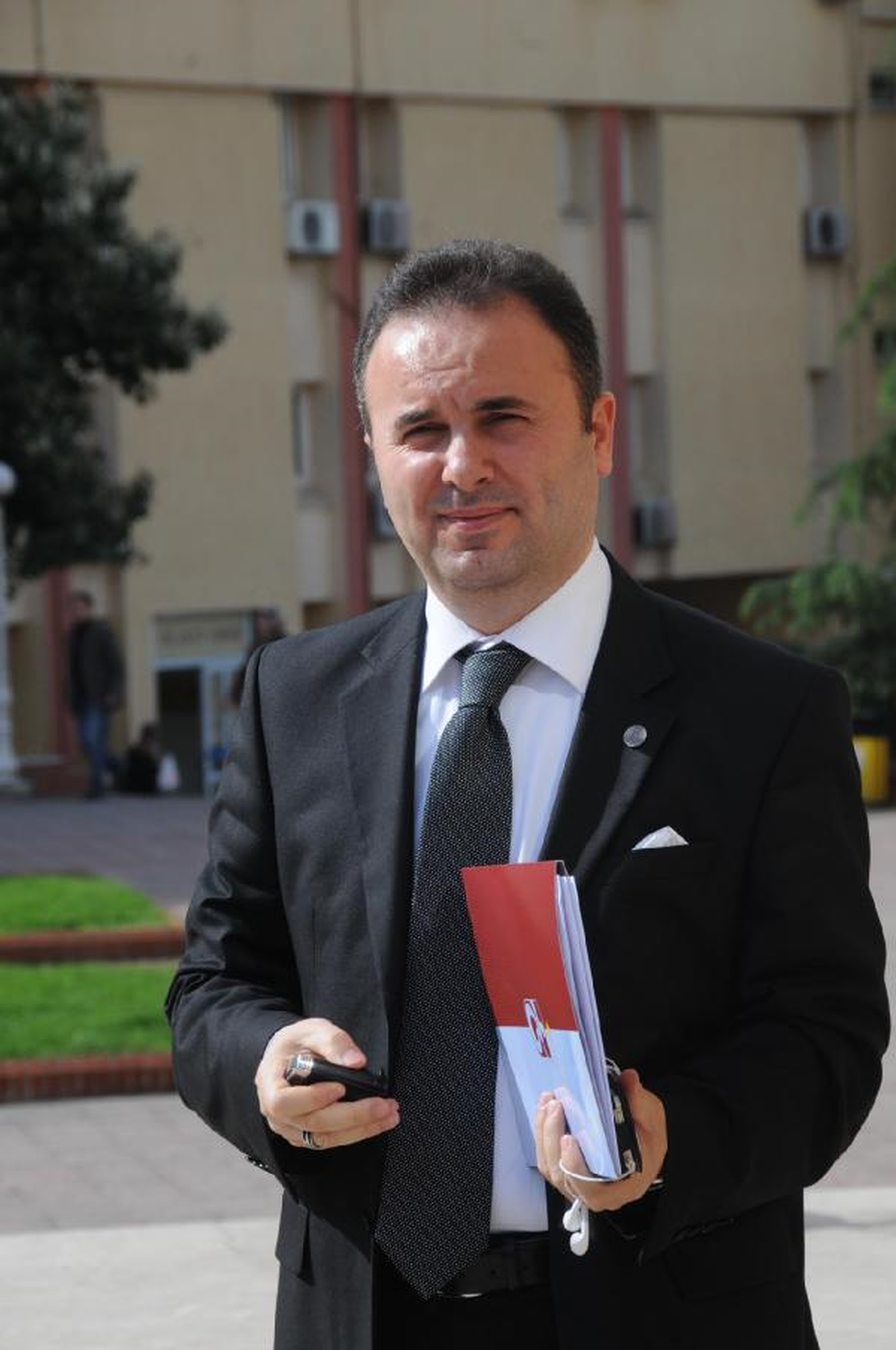 Suç Duyurusunda Bulunan Trabzonspor\'dan Emre İçin Hapis İstemi