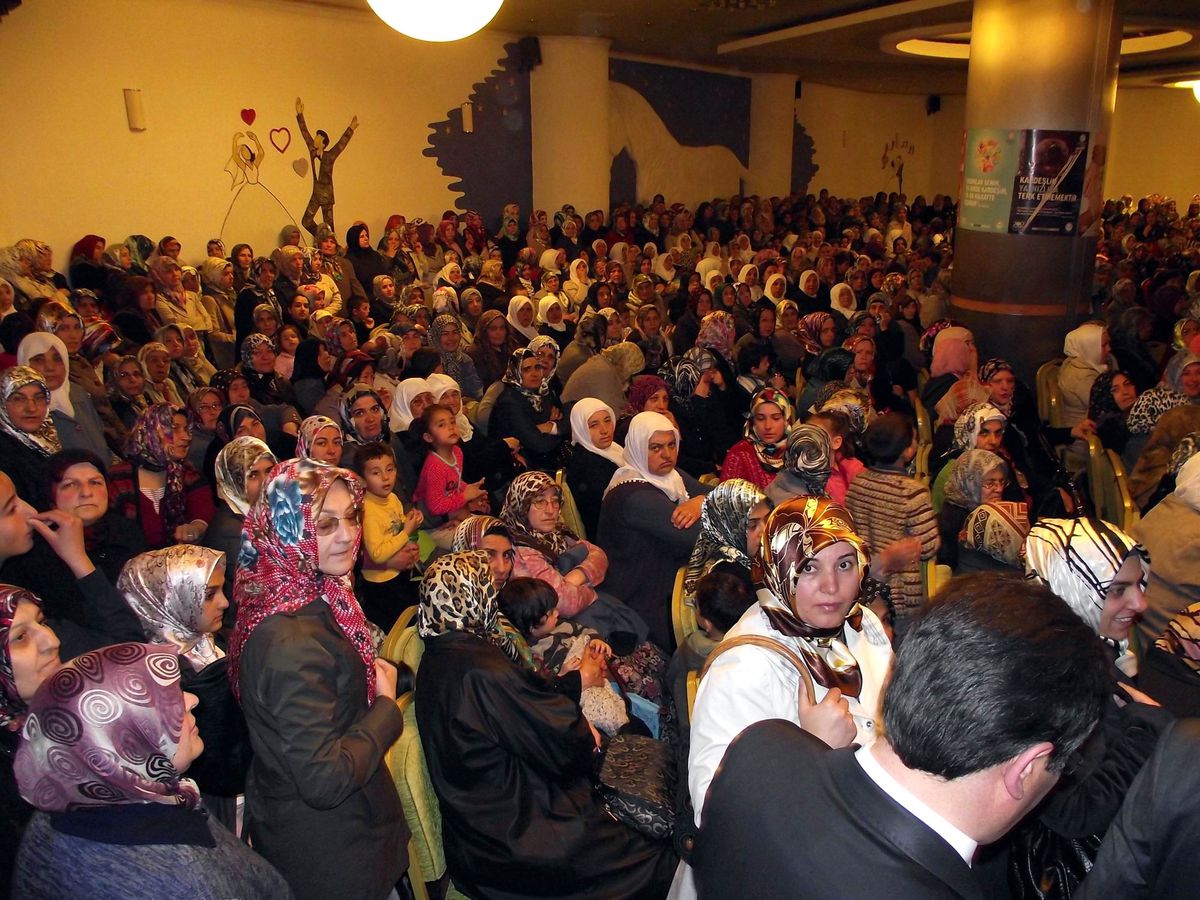 Talas\'ta Dev Kutlu Doğum Etkinliği