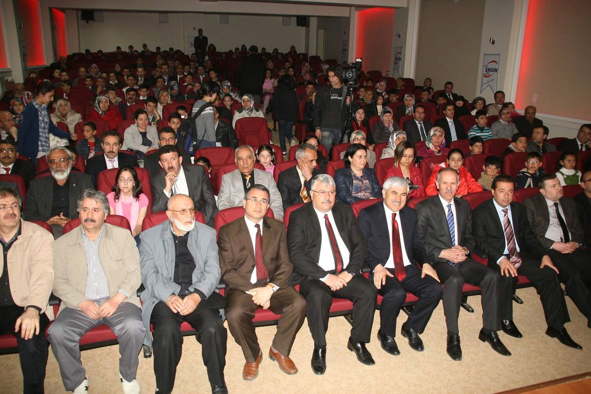 Yozgat Sabio\'da Dereceye Giren Öğrenciler Ödüllendirildi