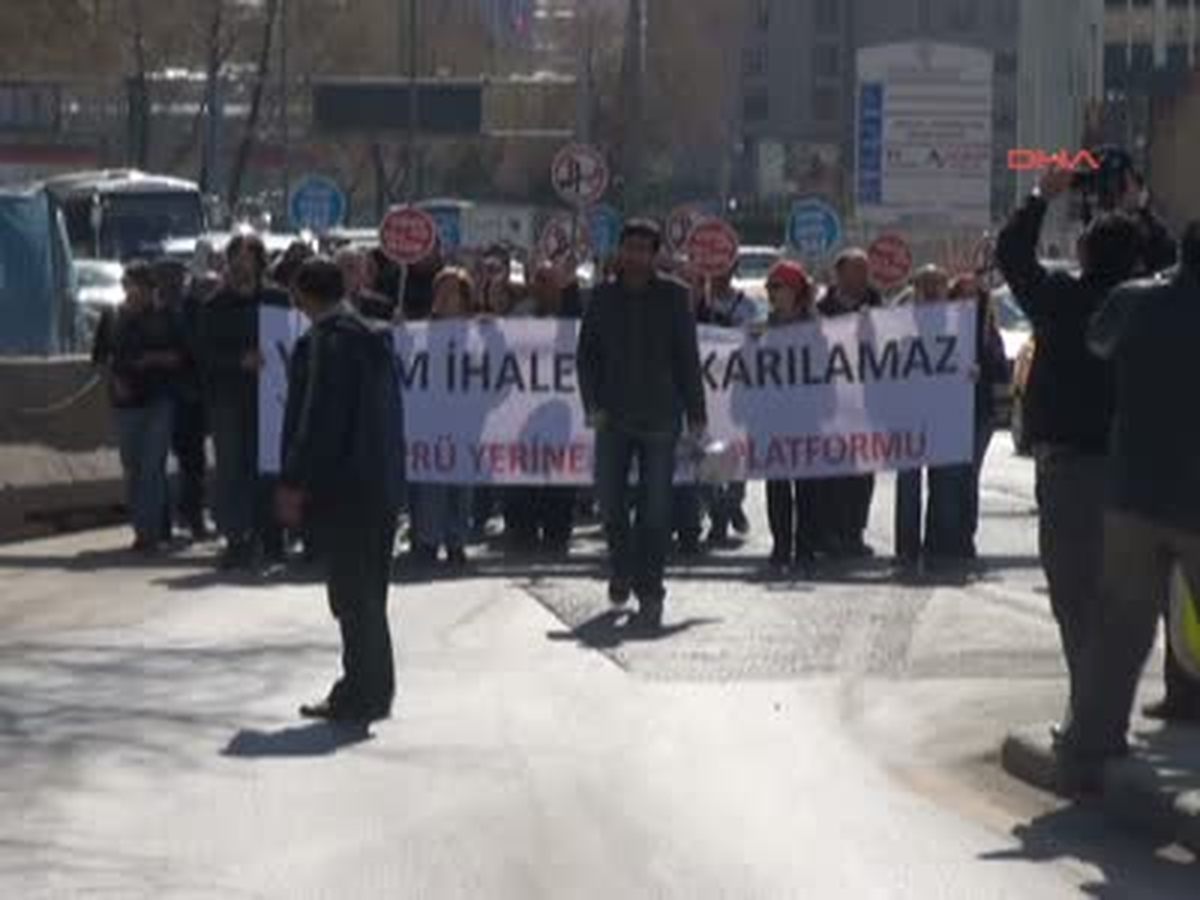 3. Köprü İhalesi Protesto Edildi