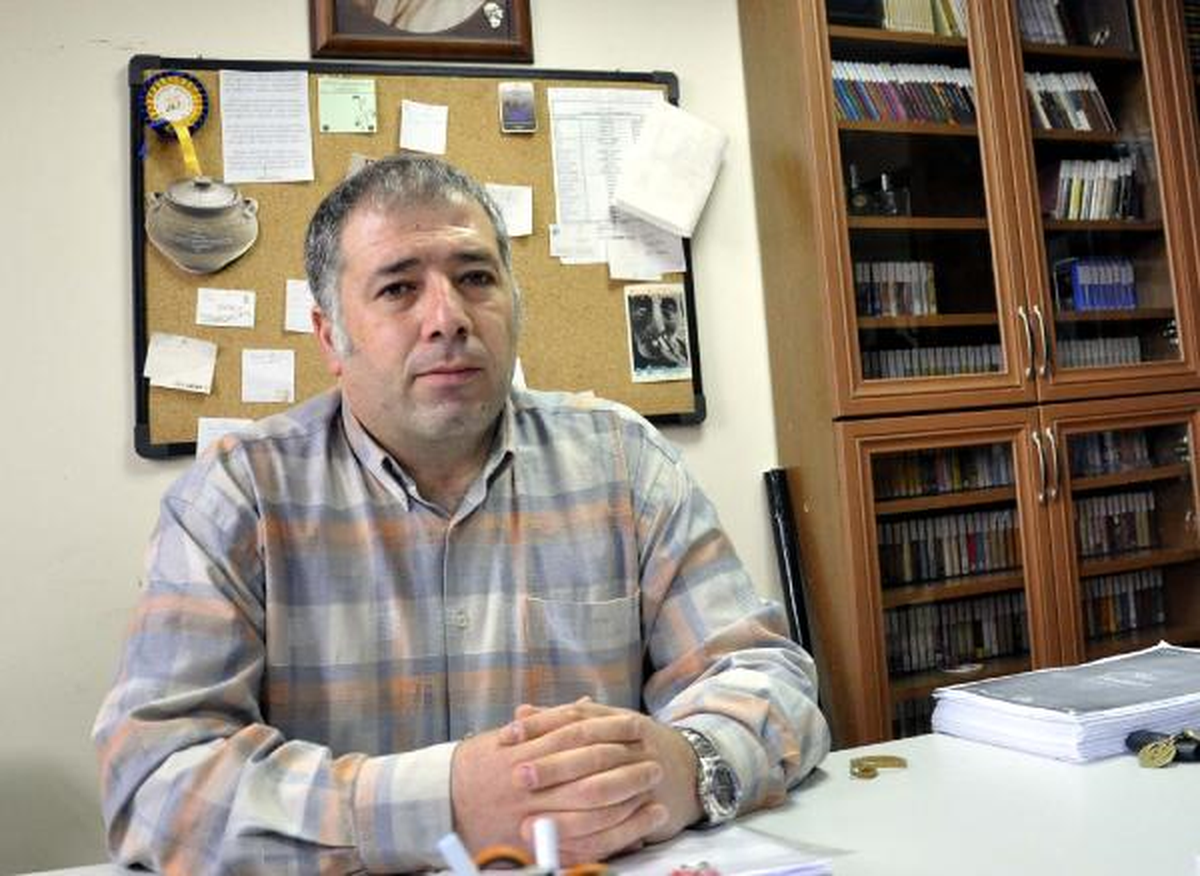 Atatürk'e Yazılan 80 Yıllık Kürtçe Şarkı