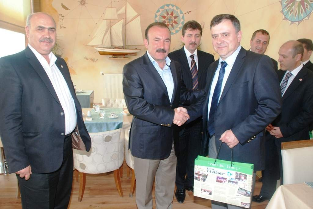 Başkan Doğan, Başkonsolusu Yemekte Ağırladı