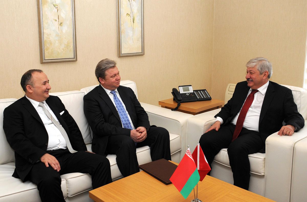 Belarus Büyükelçisi\'nden Akaydın\'a Ziyaret
