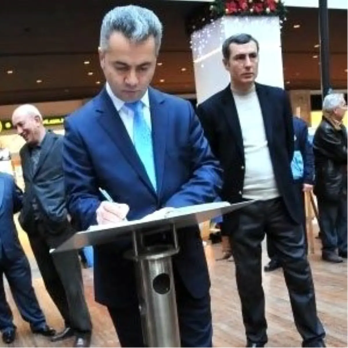 Beylikdüzü Halkı Sporla Uyanıyor