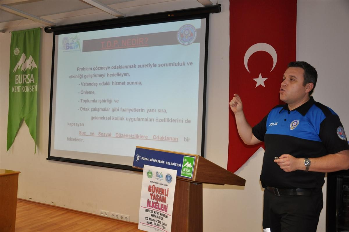 Bursa Kent Konseyi\'nden Güvenlik Semineri