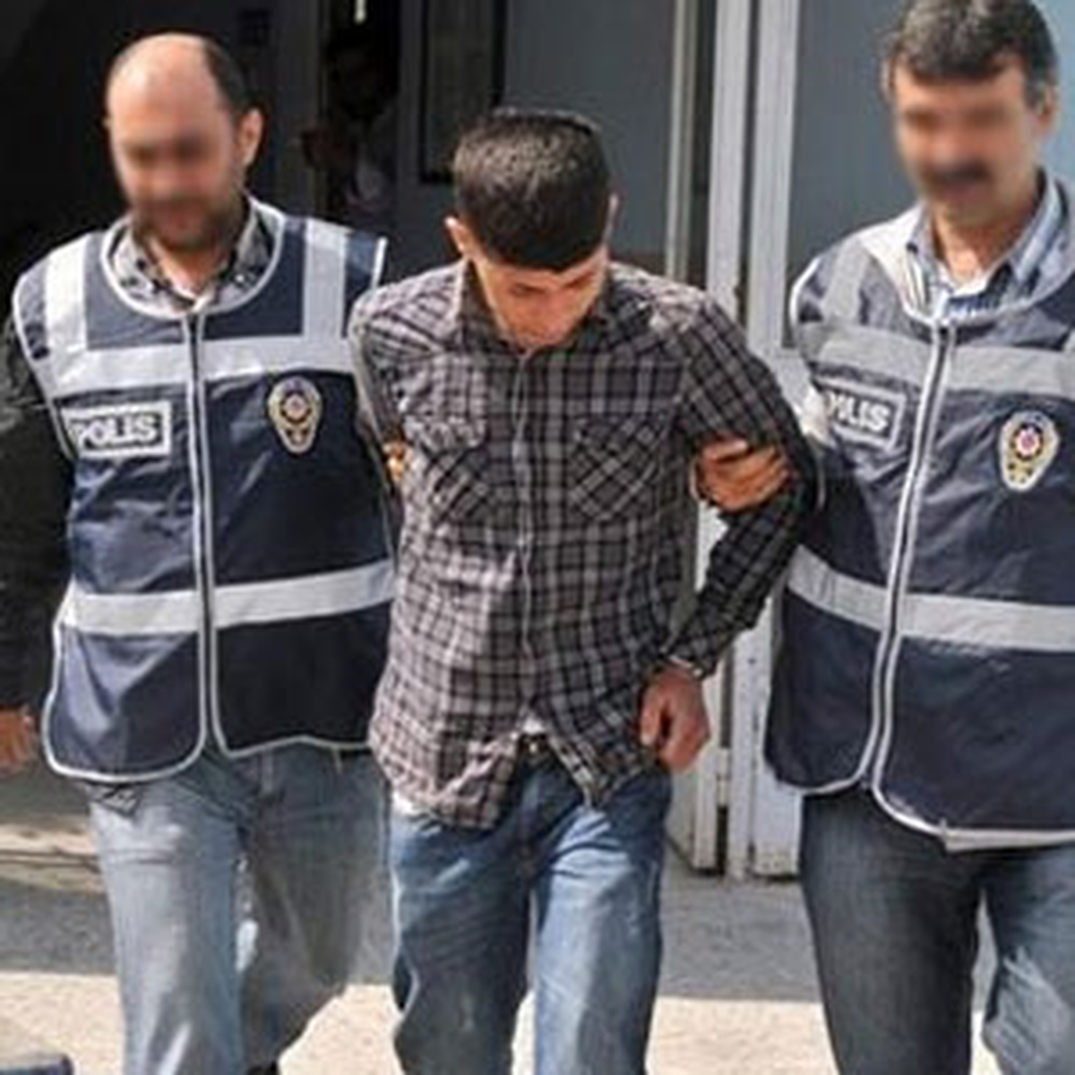Çaldığı Cihazı Sahibine Satmak İsteyince Yakalandı