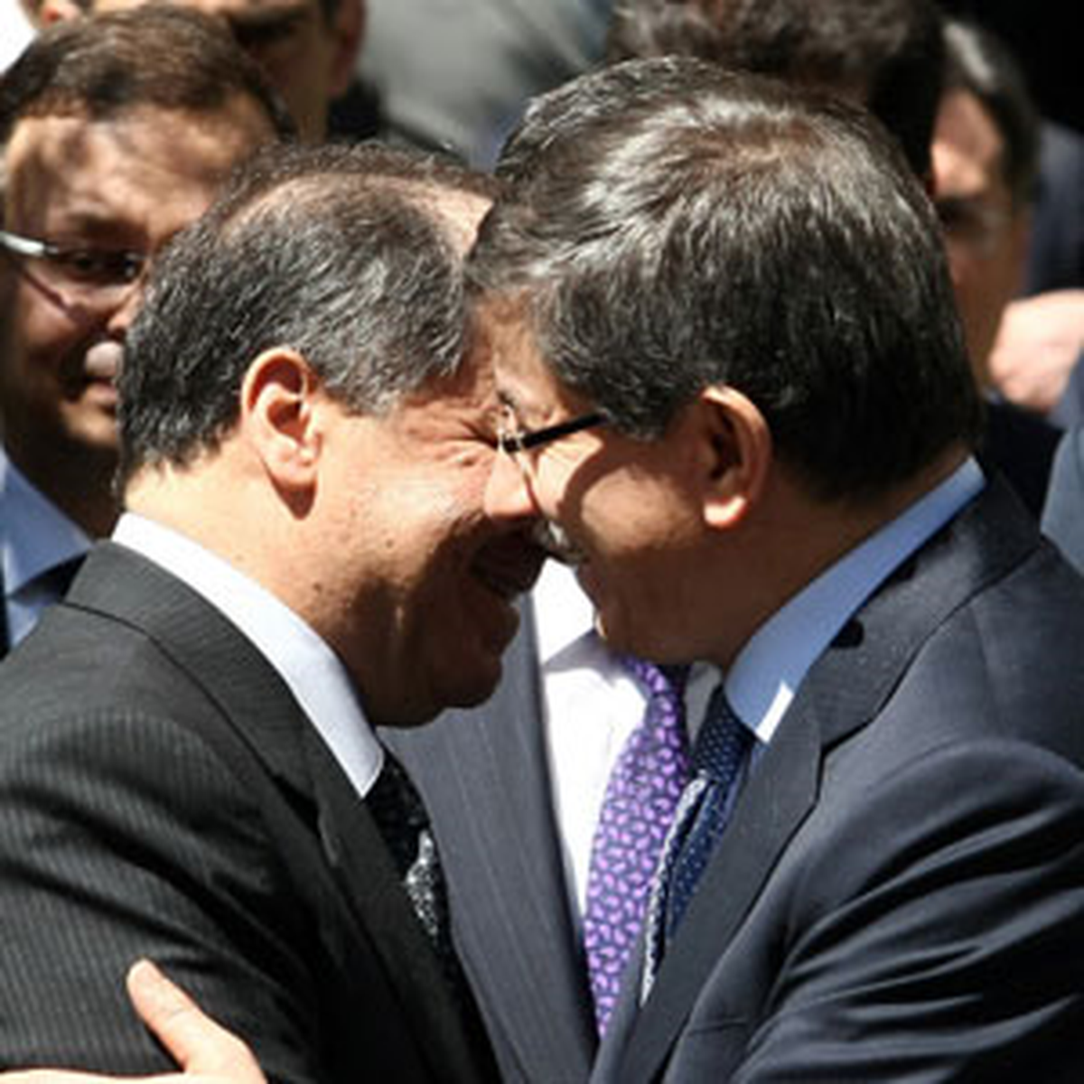 Davutoğlu Barzani\'den \'Mücadele\' İstedi