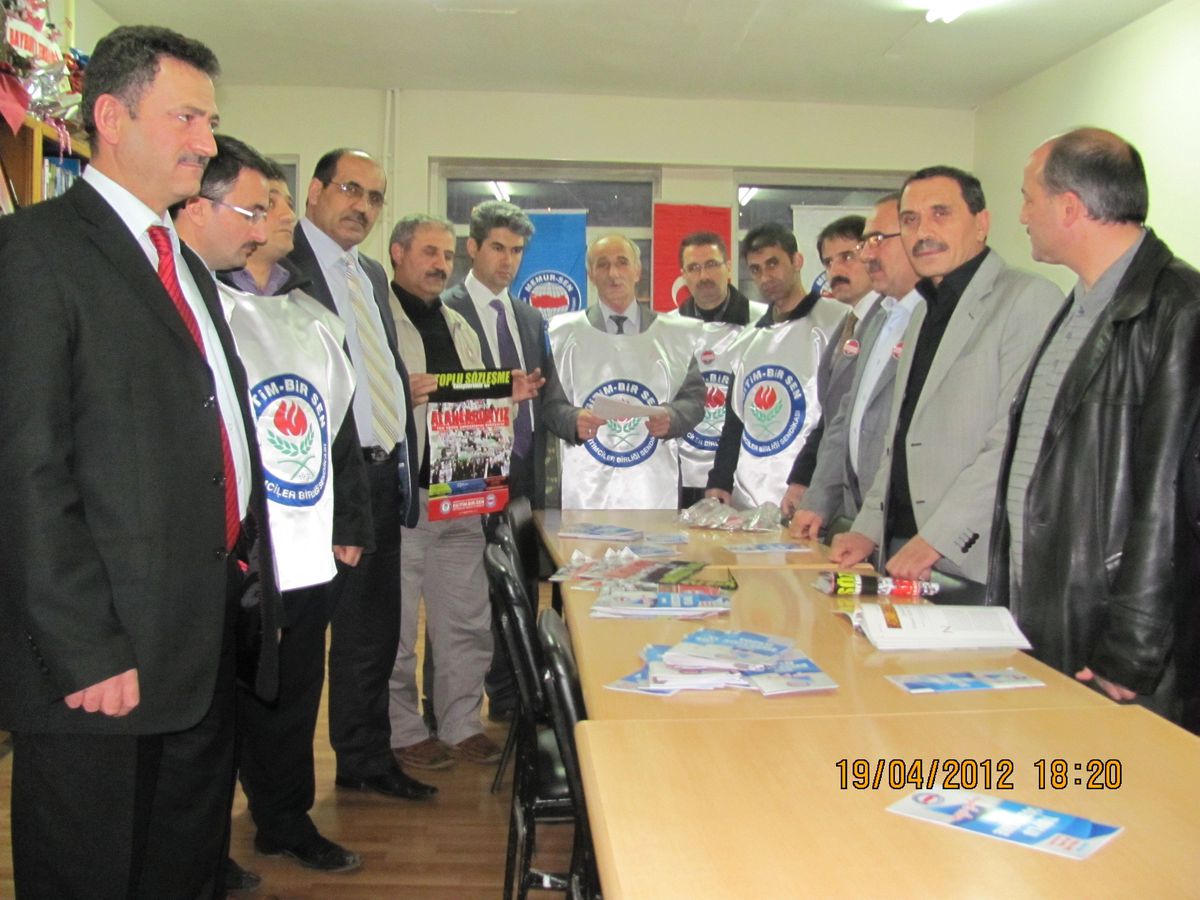 Eğitim-Bir-Sen Bayburt Şubesi Fikret Özbey Açıklaması