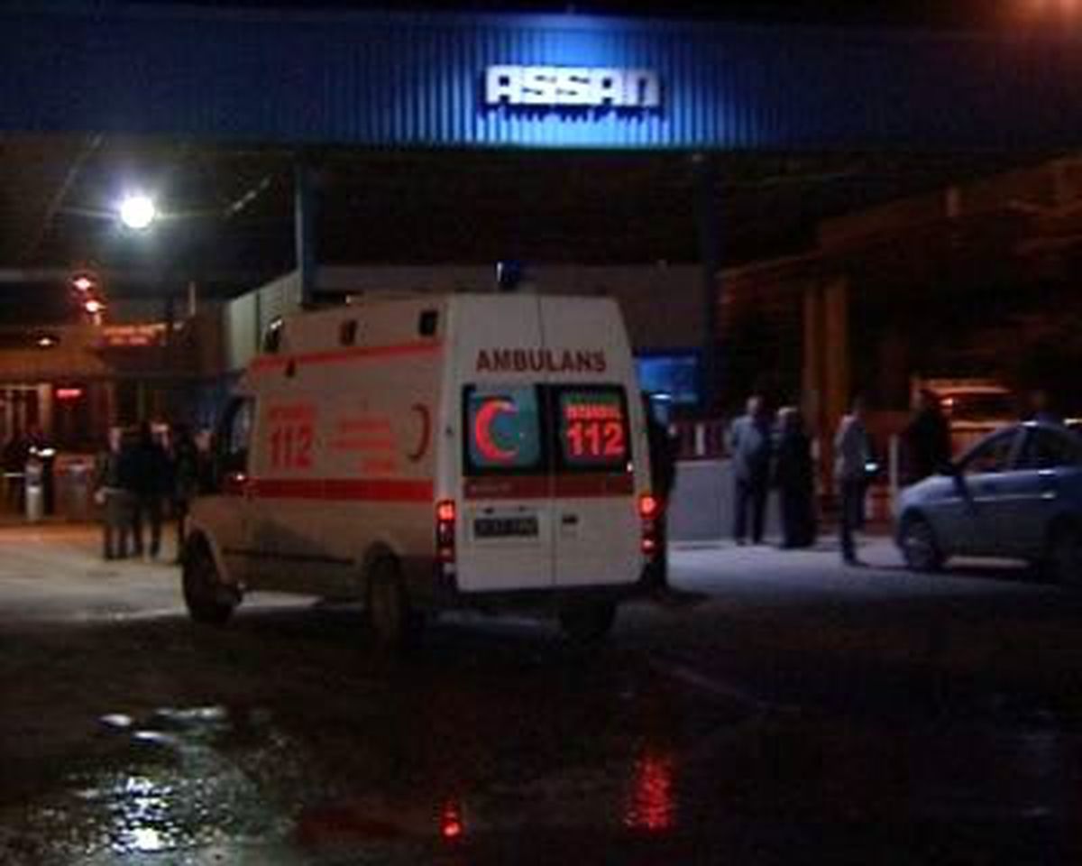Fabrikada Patlama: 2 Yaralı