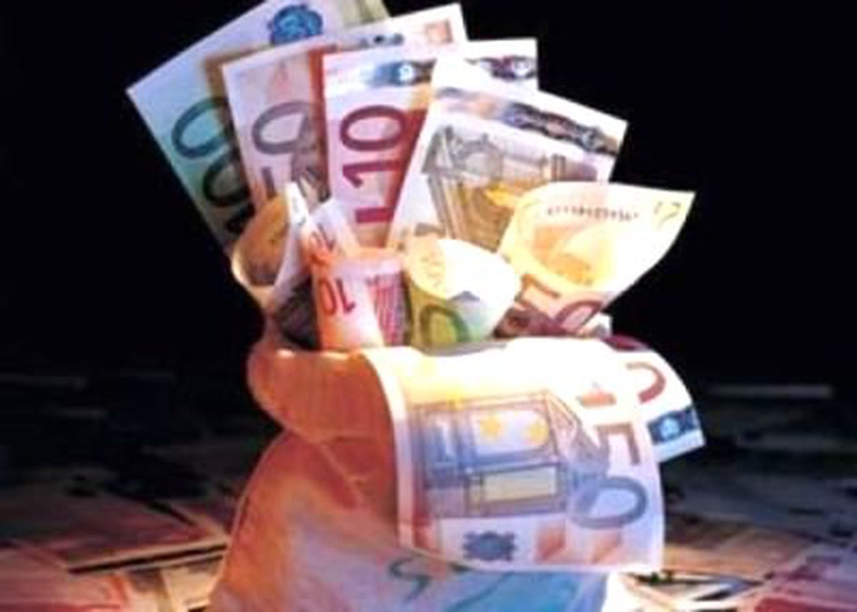 Her Yunan\'a 33.6 Bin Euro Yardım