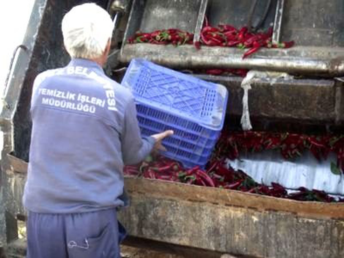 İlaç Kalıntılı 70 Kilogram Biber İmha Edildi