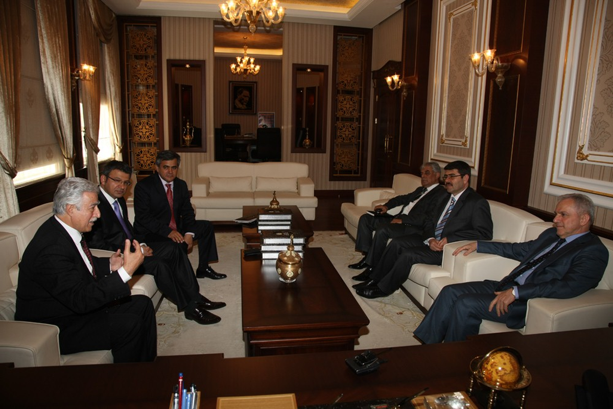 İmamoğlu\'ndan Aldırmaz\'a Ziyaret