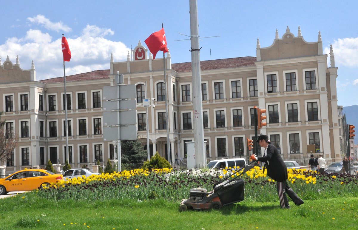 Kadınlar Çevreye Gözü Gibi Bakıyor