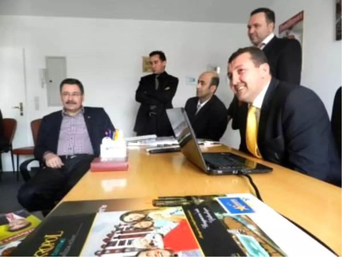 Melih Gökçek, Frankfurt'ta Investpro Merkezini Ziyaret Etti